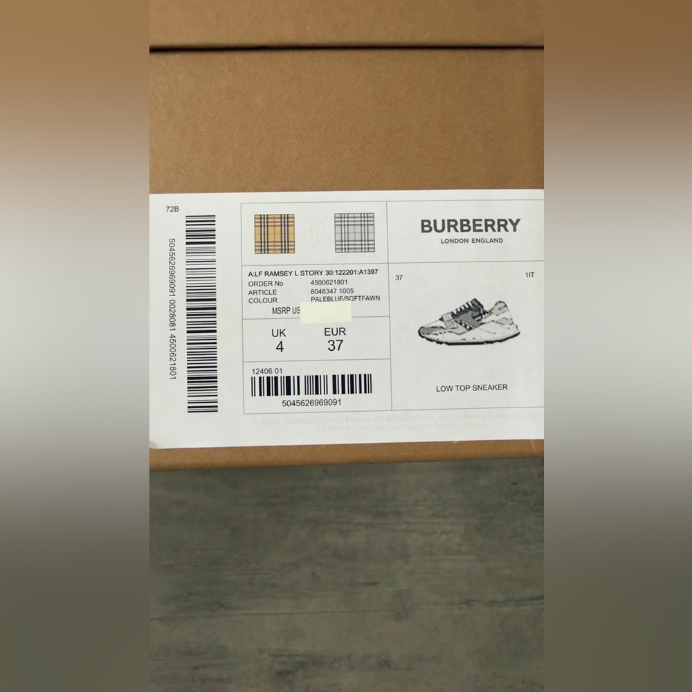Burberry Women's Ramsey Story Low Top Sneakers Size 7 (37) - Picture 16 of 17